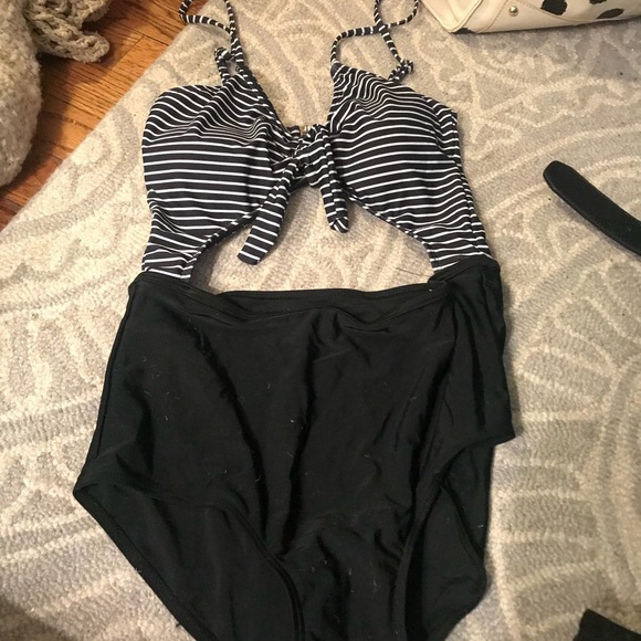 shein black and white swimsuit